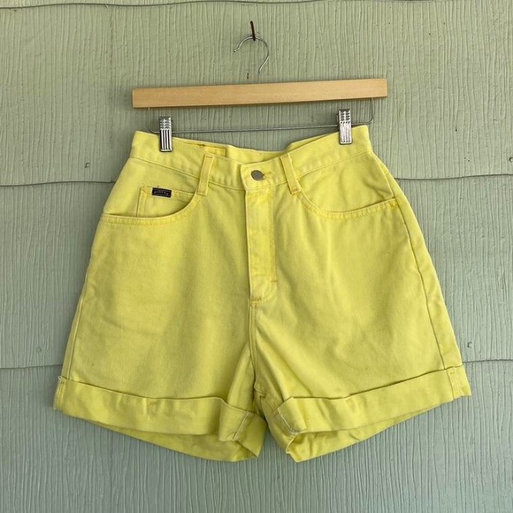 90s Lee Riders high waisted shorts - Picture 1 of 3